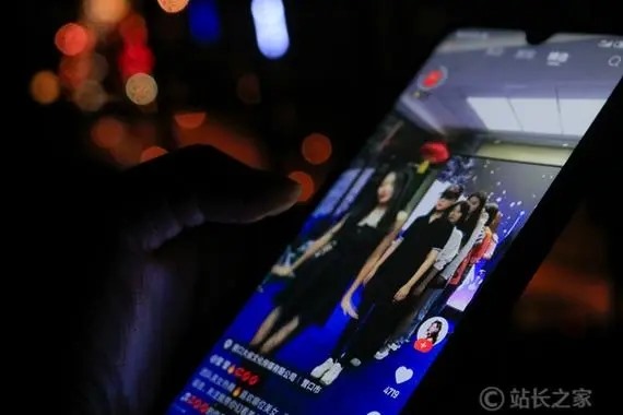 快手极速版分身怎么弄？